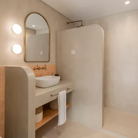 In Centre - Al'gria Ii * Funchal (Madeira)